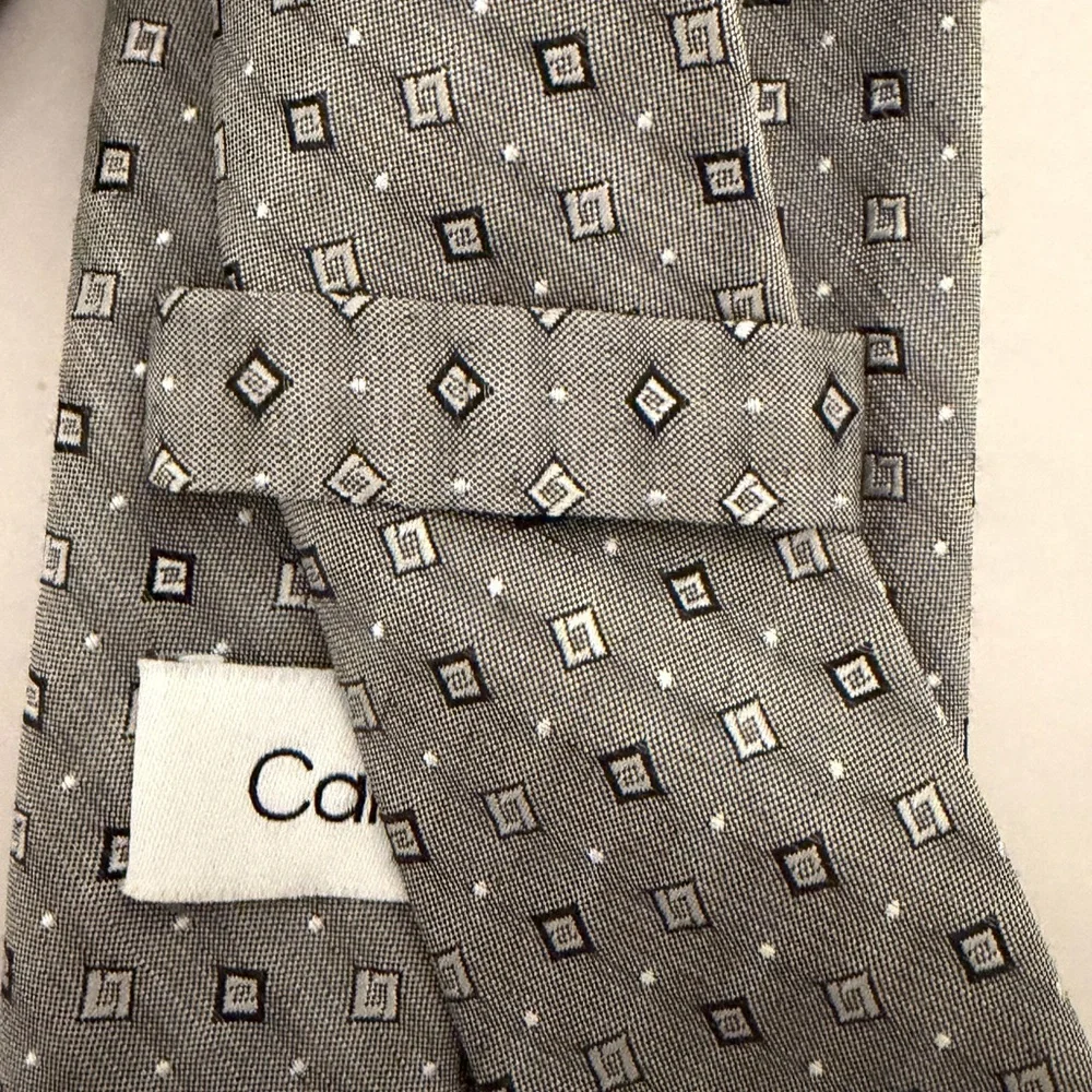 Calvin Klein Men Classic Silk Blend Necktie Macclesfield Formal Business Casual‎